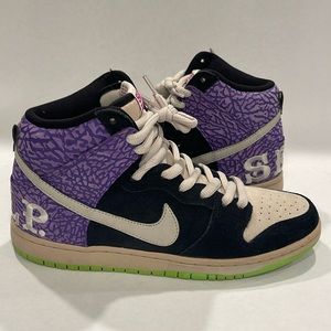 Nike SB Dunk High ‘SEND HELP 2’ Size 9